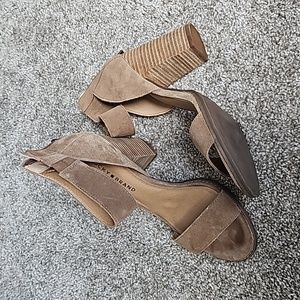 Lucky Brand Brown Sandal Heels Sz9